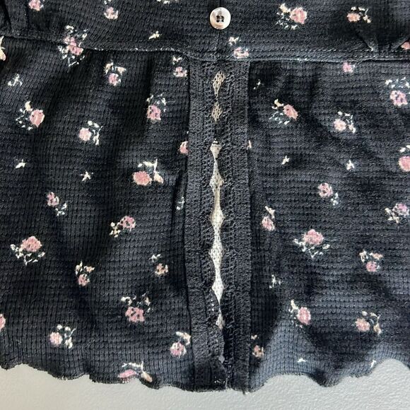 NWOT Kirious Floral Babydoll Top Black Waffle Knit Cropped Fairy Grunge Size S - Picture 9 of 9